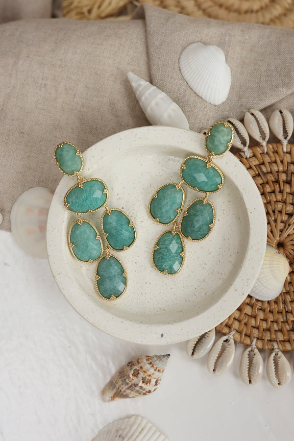 Boucles pendantes dorées Leontine amazonite