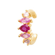 Bague d’oreille dorée Phil rose ornée de zircons roses - Bijou photographié sur fond blanc