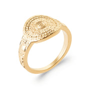 Bague dorée ADDISSON - Bijou photographié sur fond blanc
