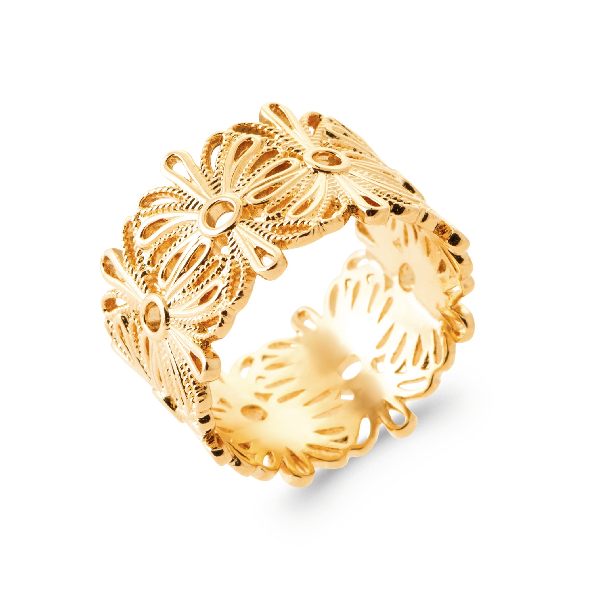 Bague dorée LEANOR motif floral - Bijou photographié sur fond blanc