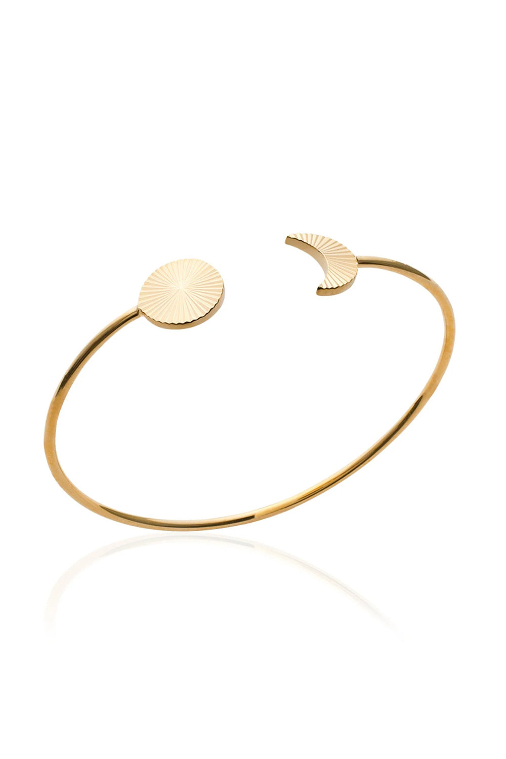 Bracelet jonc doré lune Anissa - Bijou photographié sur fond blanc