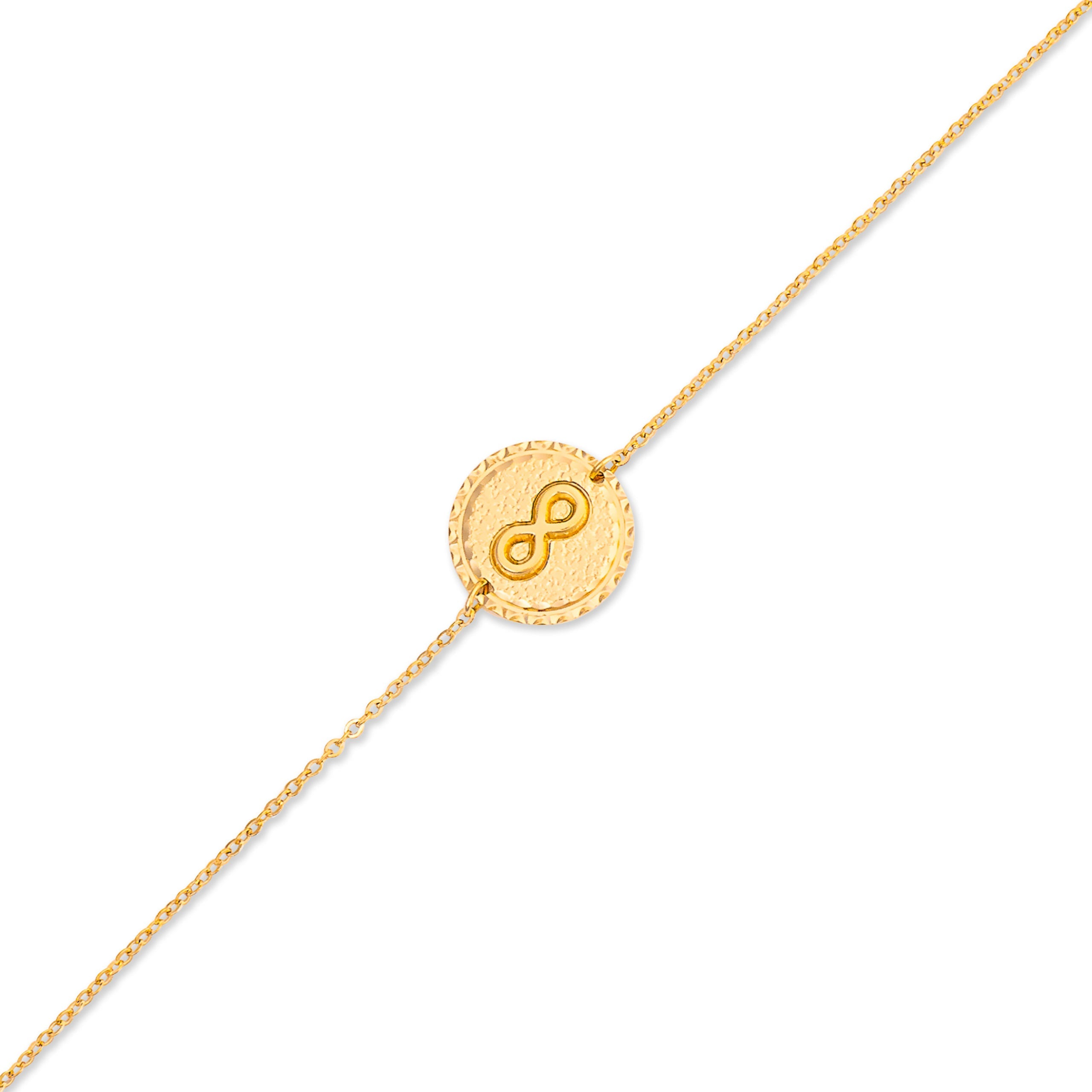Bracelet Mantra infini laiton doré 3 microns imaginé et créé par Chloé Rose - Bijou photographié sur fond blanc