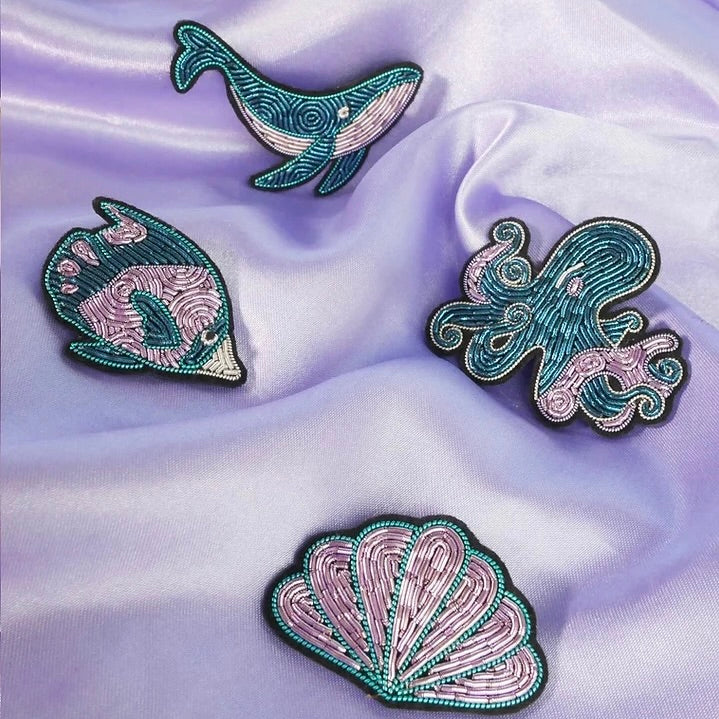 Broche BALEINE brodée