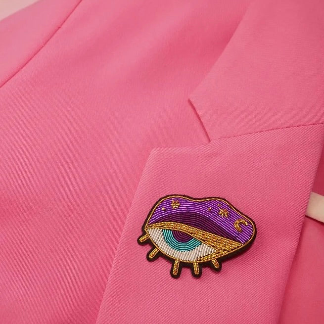 Broche OEIL MAGIC situation