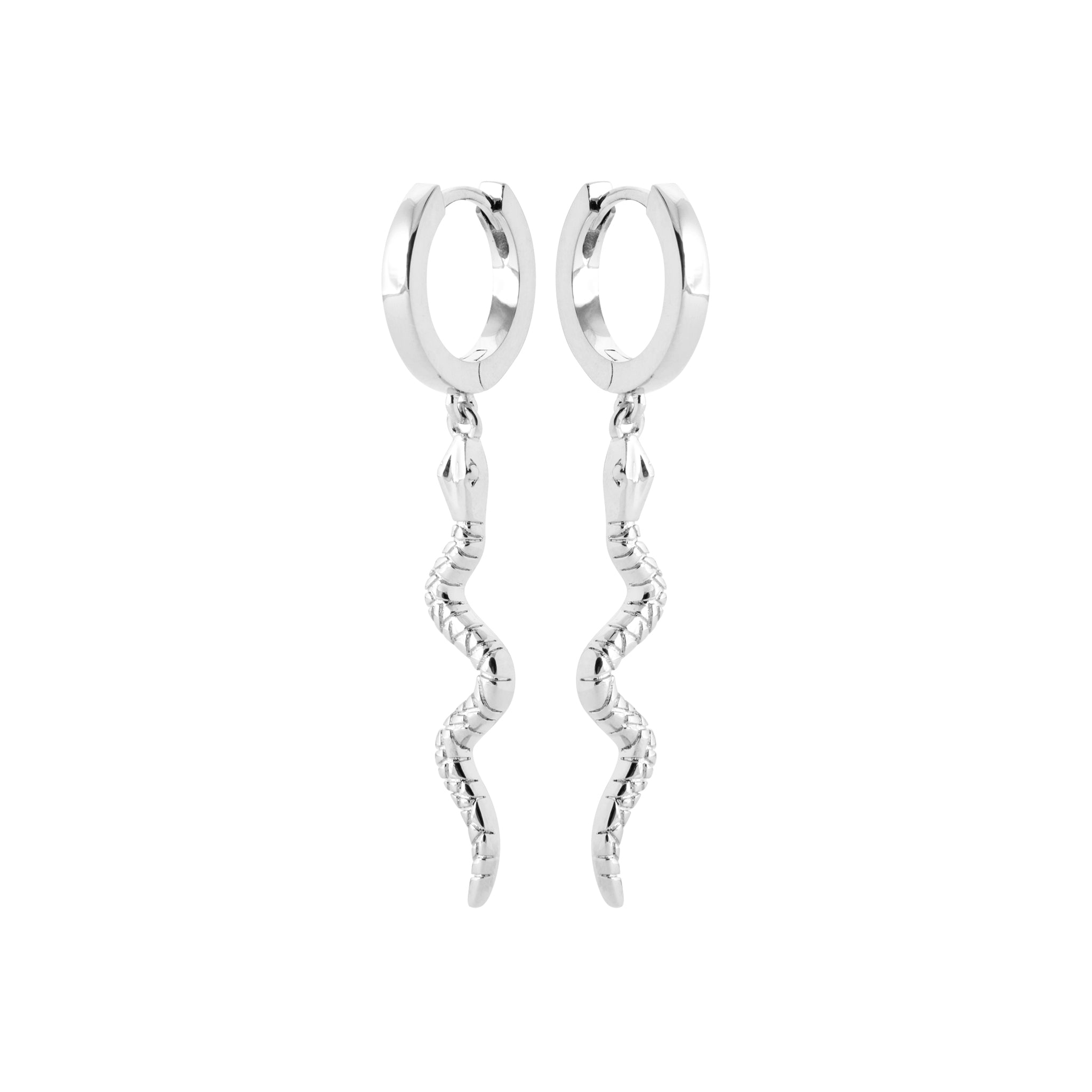 Créoles argent Vito avec pendentif serpent - Bijou photographié sur fond blanc  