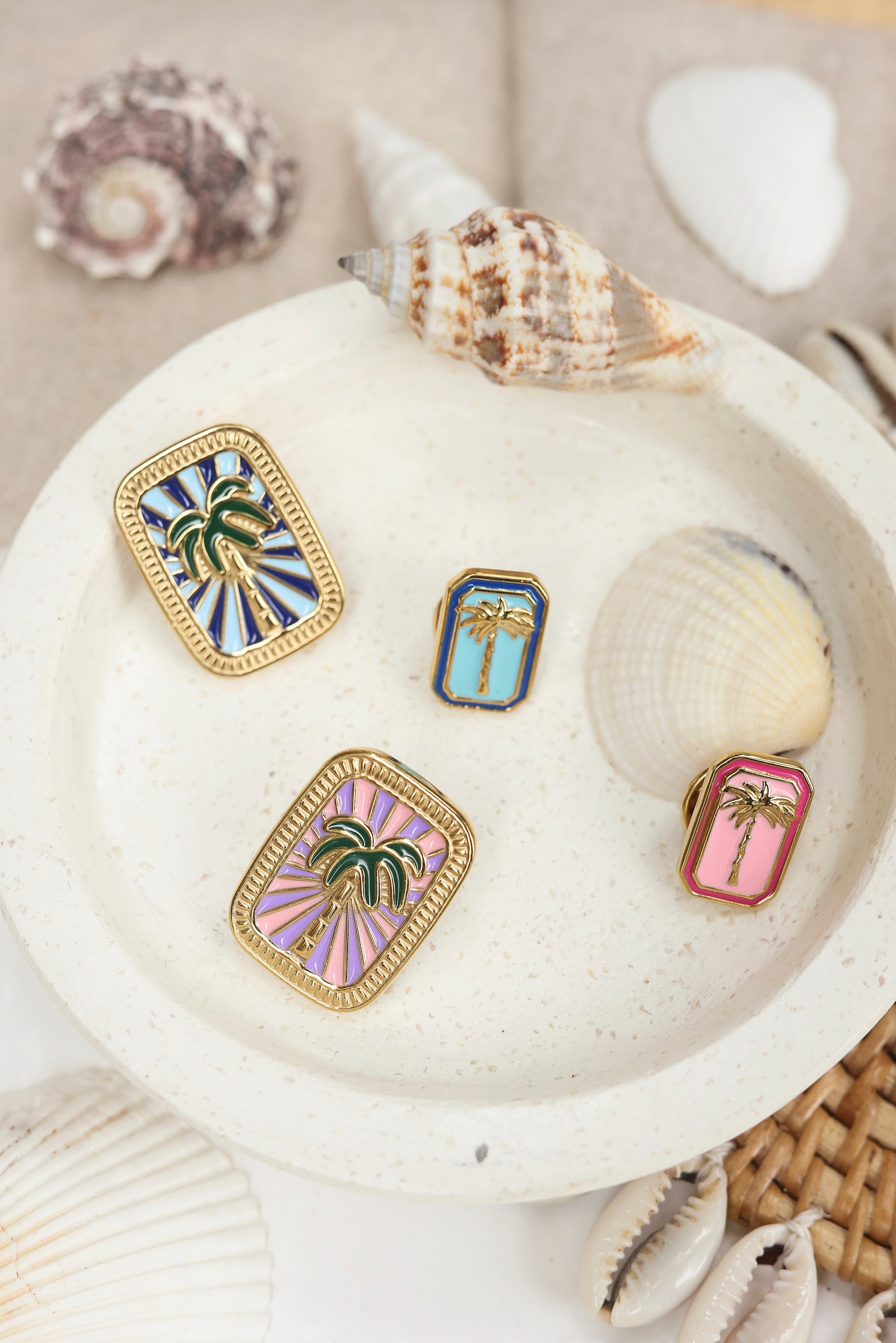 Pin's doré palmier M bleu et bleu clair - Accessoire