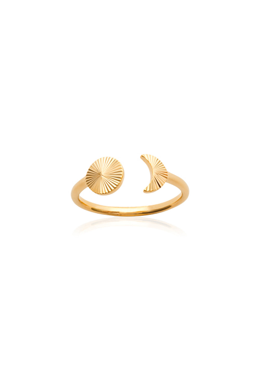 Bague dorée Anissa lune et soleil striés - Bijou photographié sur fond blanc