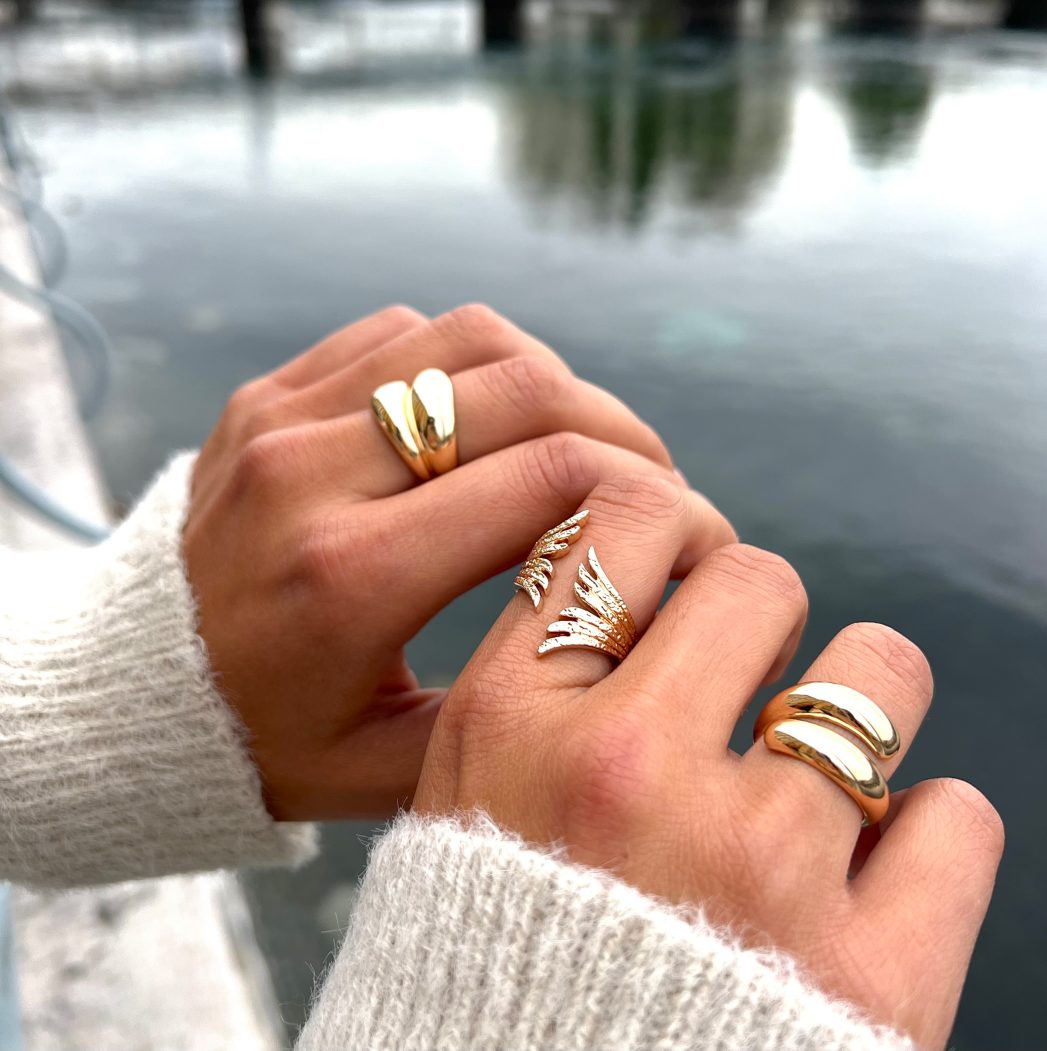Bague dorée Timéa - Bijou porté