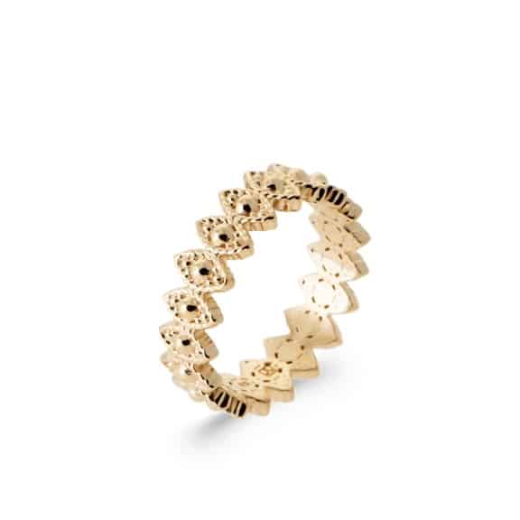 Bague dorée à motif œil Najoua - Bijou photographié sur fond blanc