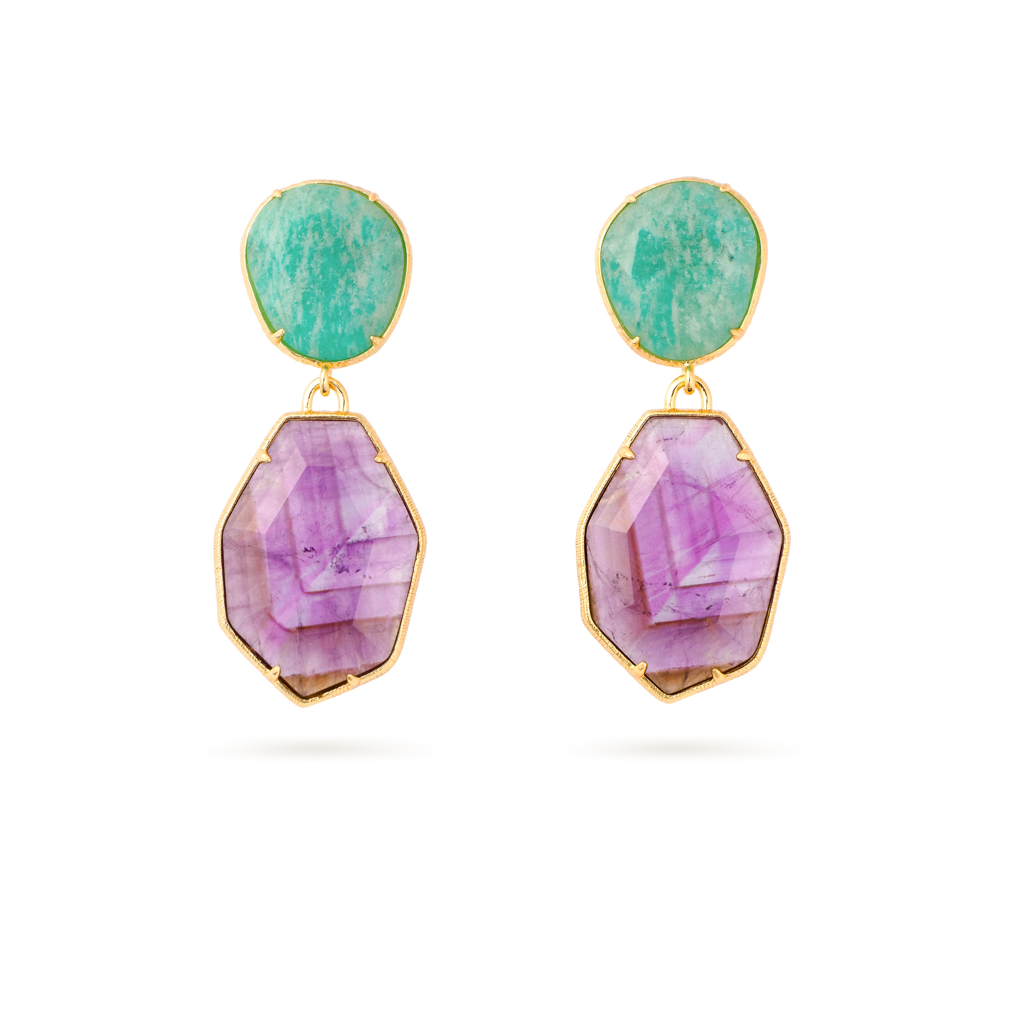 Boucles d'oreilles pendantes Angelina amazonite - bijou photographié sur fond blanc