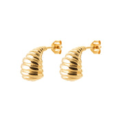 Boucles d'oreilles dorées Clelia S - Bijou photographié sur fond blanc