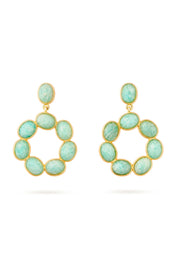 Boucles d'oreilles dorées Emmie amazonite - Bijou photographié sur fond blanc