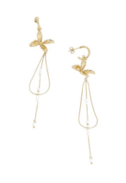 Boucles d'oreilles dorées Goldie - Bijou photographié sur fond blanc
