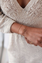 Bracelet doré Joy chaîne perlée - Bijou porté