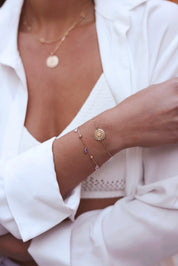 Bracelet doré Meilani violet pampilles zircons - Bijou porté
