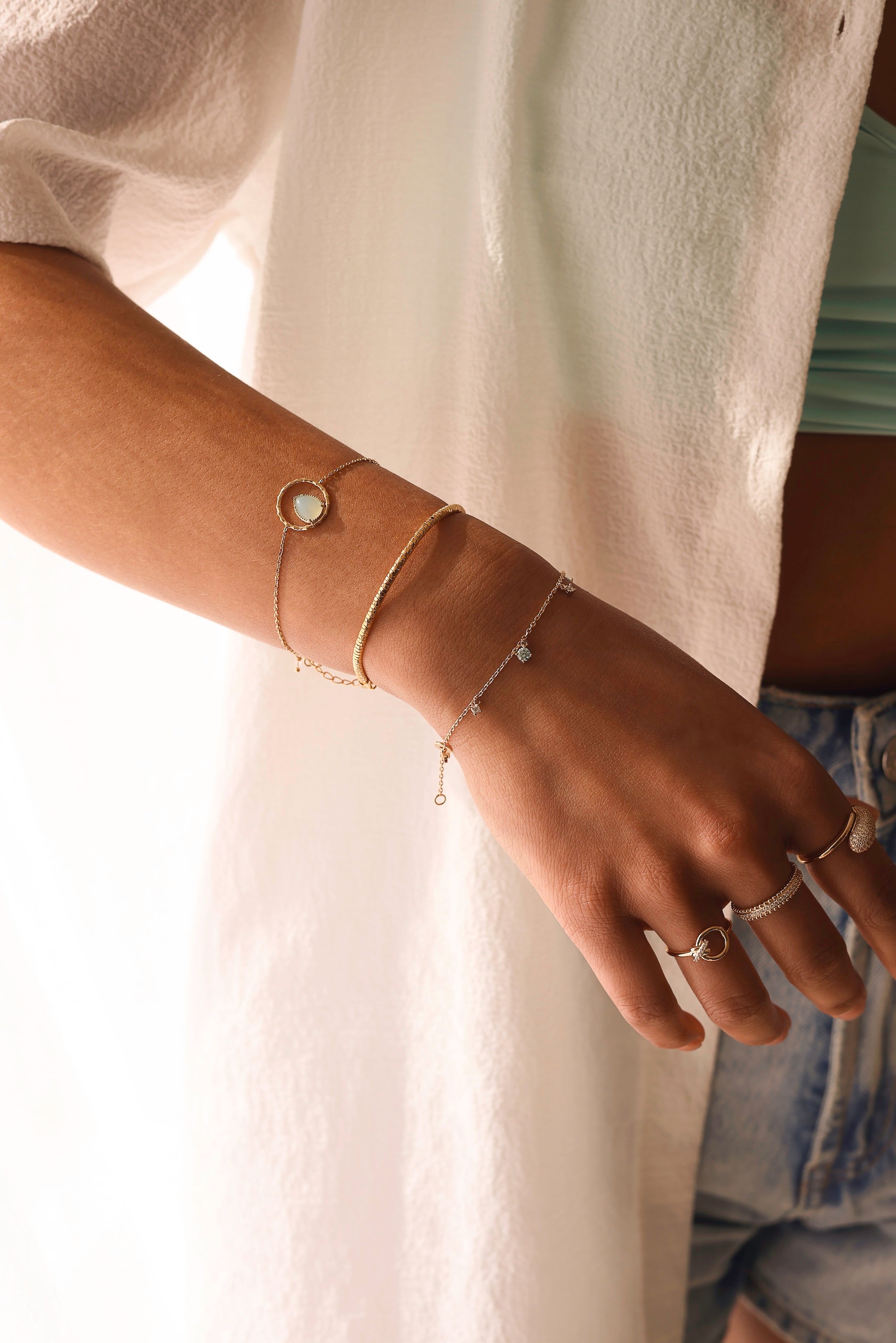 Bracelet doré Queena Bleu - Bijou porté