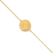 Bracelet doré Soleil médaillon - Bijou photographié sur fond blanc