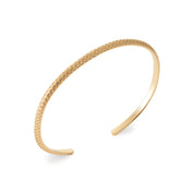 Bracelet jonc doré Roby texturé - Bijou photographié sur fond blanc