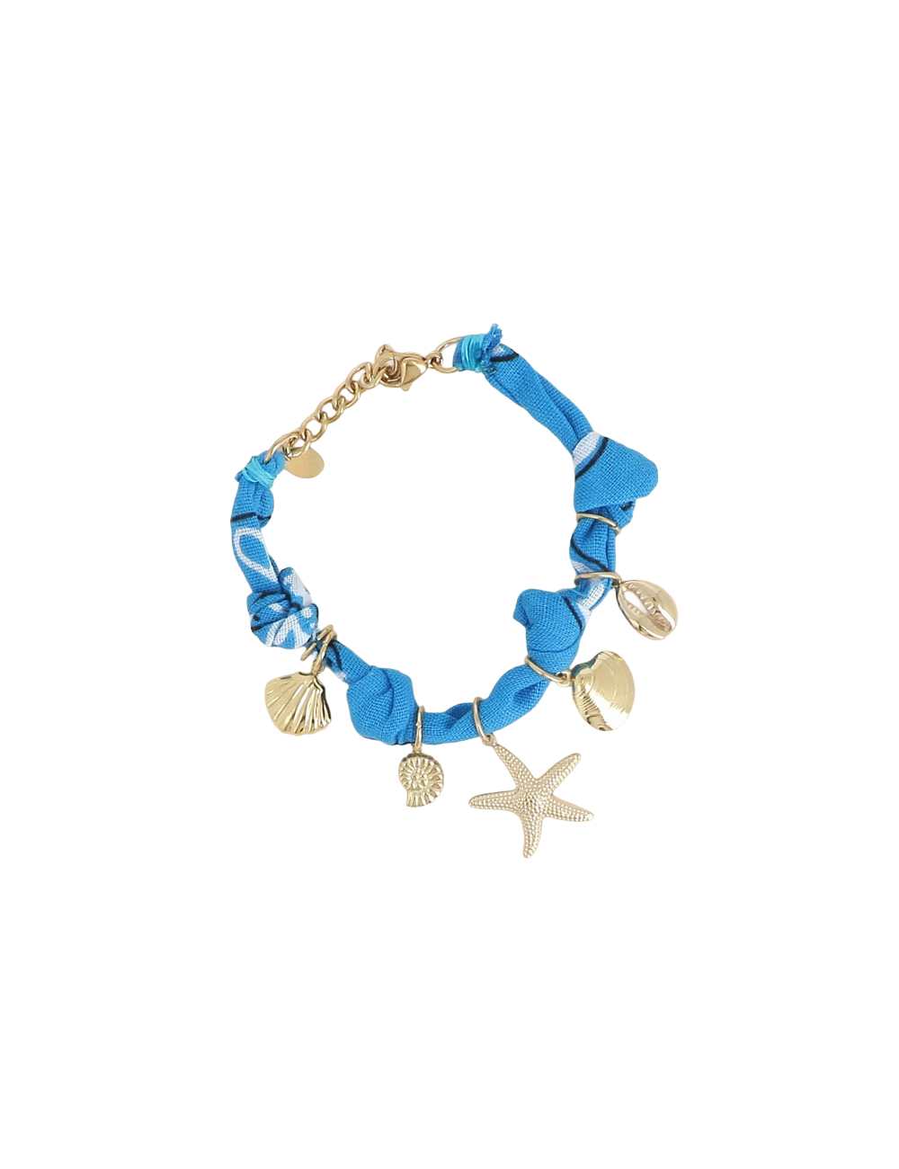 Bracelet doré Yarina bandana bleu avec pendentifs étoile de mer et coquillages - Bijou sur fond blanc