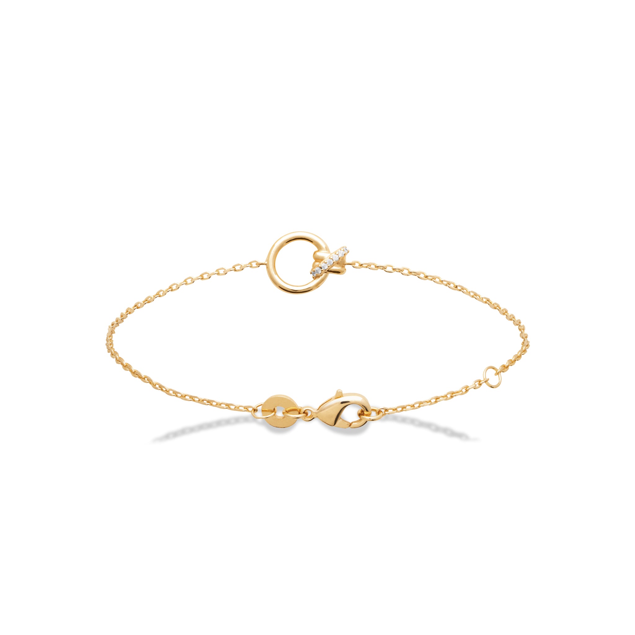 Bracelet personnalisable doré initiales et charms Kaïs - Bijou sur fond blanc