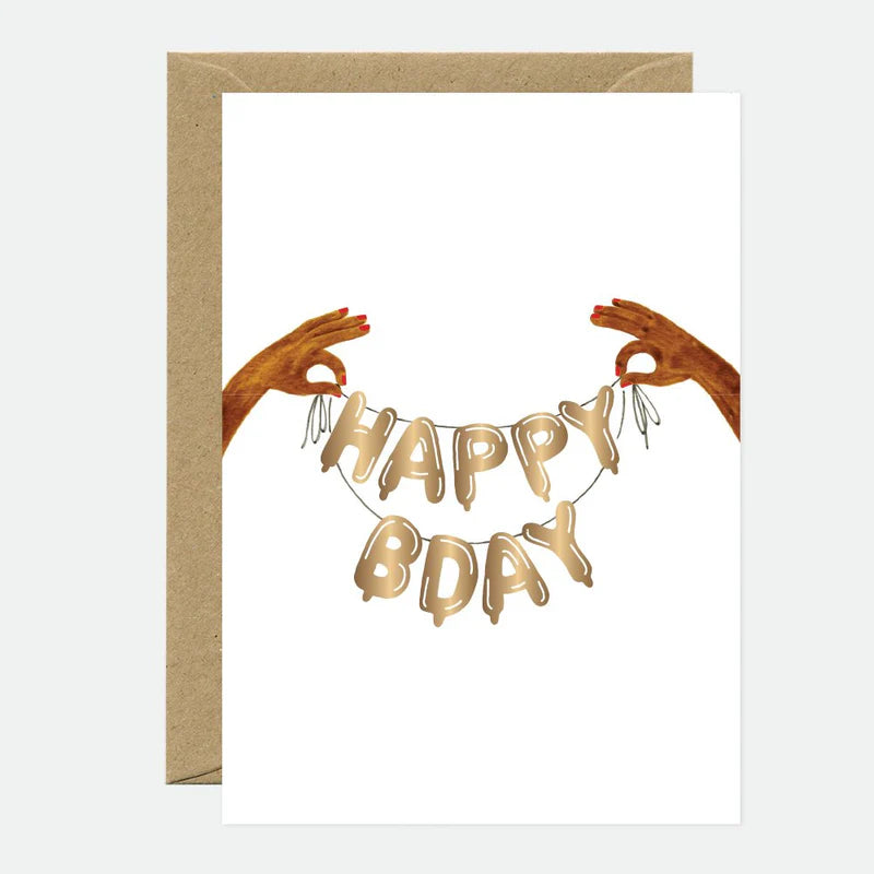 Carte d'anniversaire en papier naturel blanc avec deux mains qui tiennent des ballons affichant "happy bday" - Papeterie