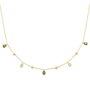 Collier doré Meilani avec pampilles zircons vert - Bijou photographié sur fond blanc