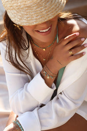 Collier doré Naza étoile de mer - Bijou porté