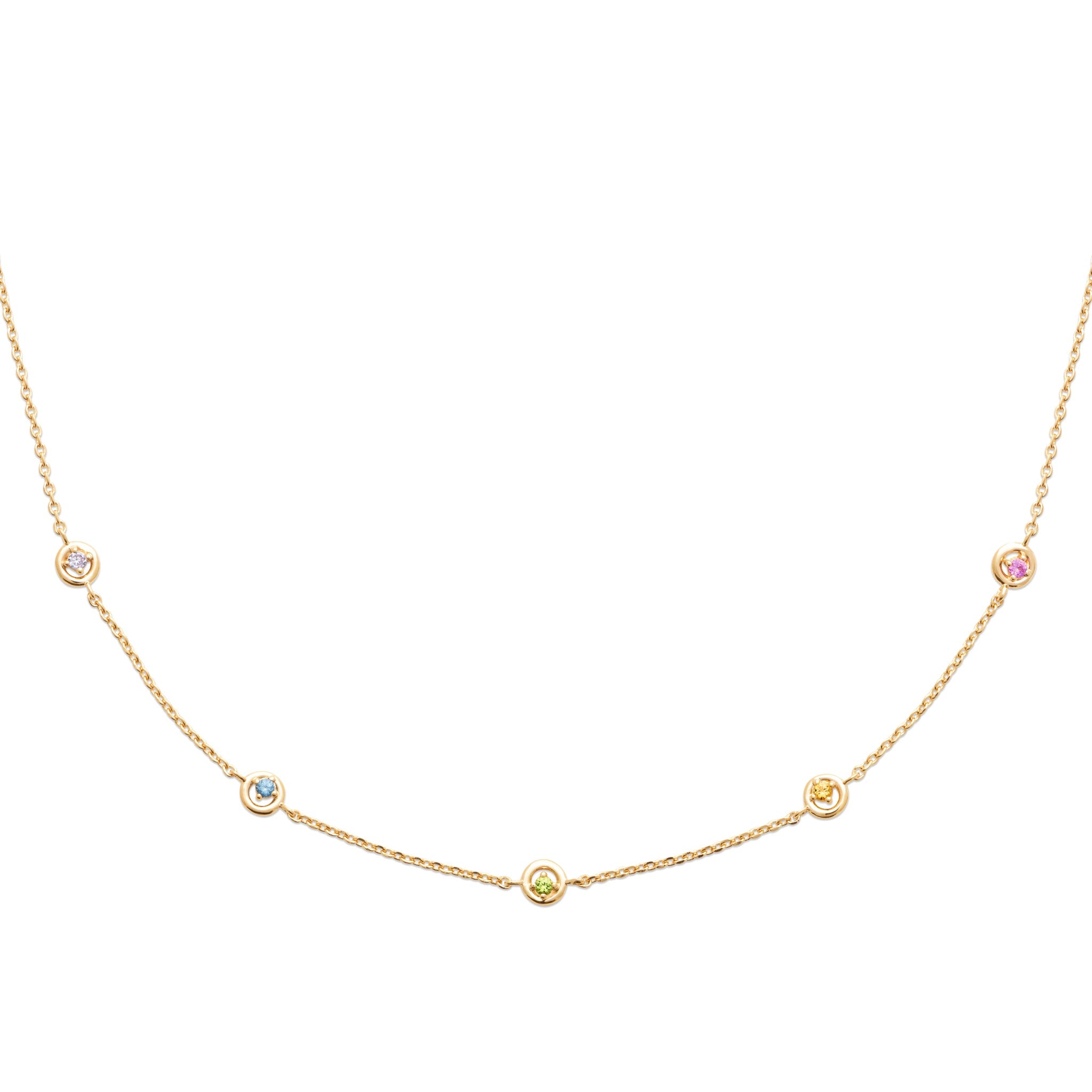 Collier doré Rosie avec zircons colorés pastel - Bijou photographié sur fond blanc
