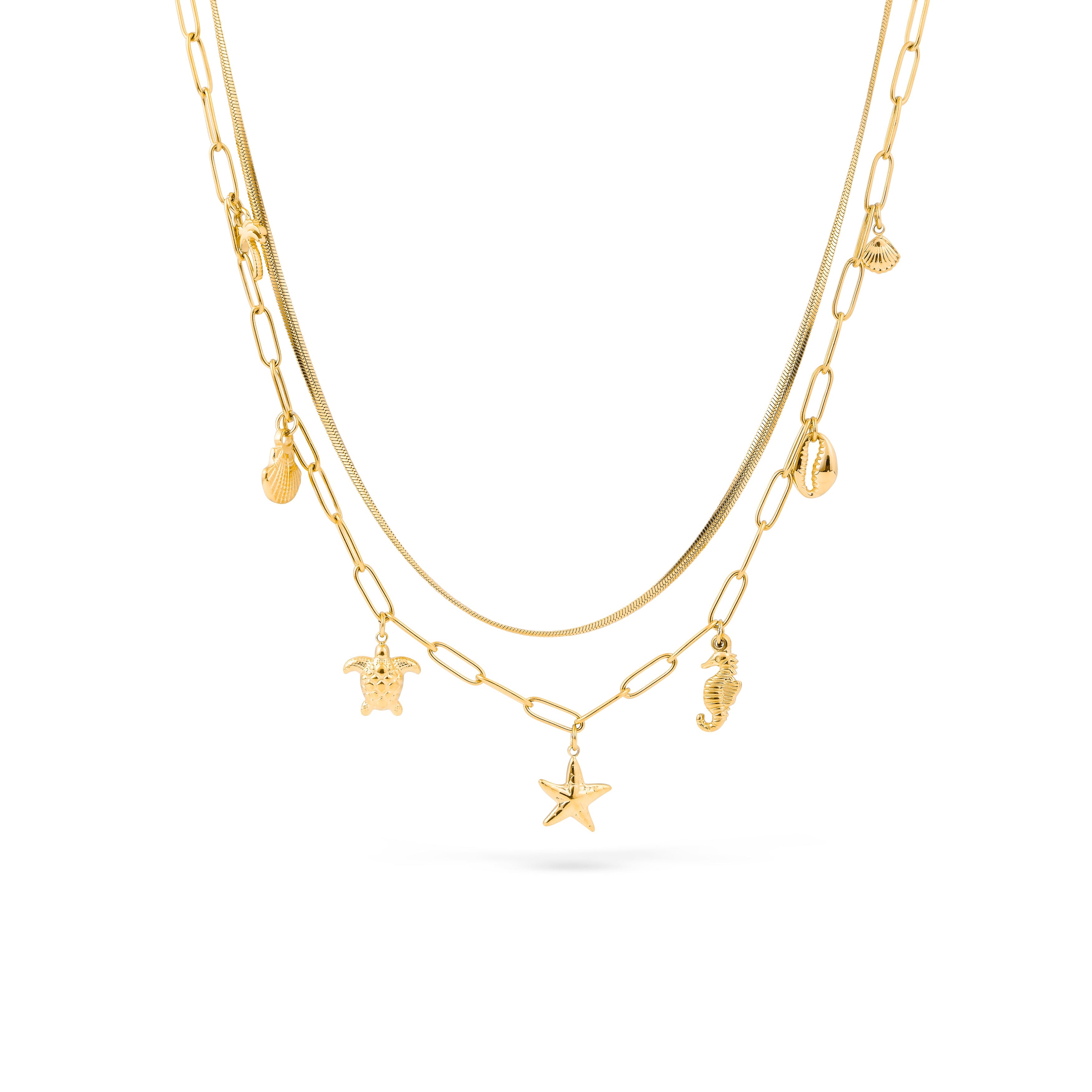 Collier double doré Stephy avec pendentifs marins - Bijou photographié sur fond blanc