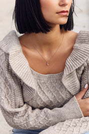 Collier personnalisable initiales et charms doré Addison - Bijou porté