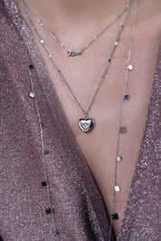 Collier argenté Love chaîne fine avec pendentif love en écriture scripte - Bijou porté