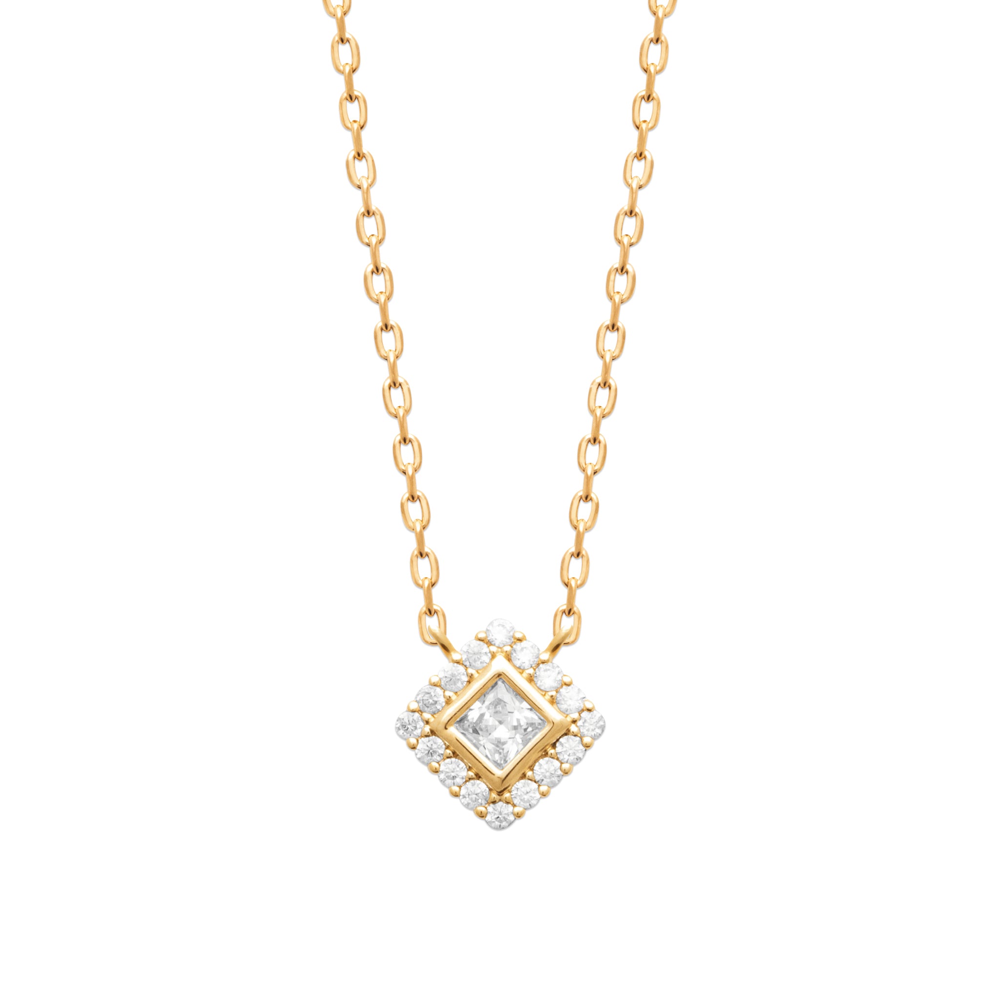 Collier doré Ivana pendentif losange orné de zircons - Bijou photographié sur fond blanc