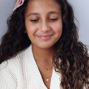 Collier doré Nuage enfant - Bijou porté